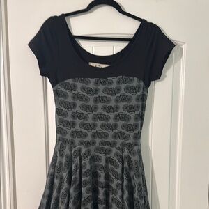 EFFIE’S HEART ASYMMETRICAL RETRO BLUISH GRAY & BLACK SUMMER DRESS
